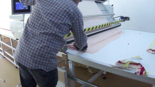 PLC KONTUROLLÜ FUL OTOMATİK SERİM MAKİNASI 3 - yucelmakine.com