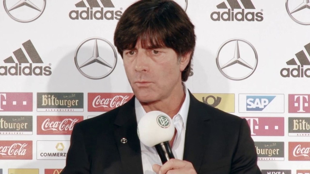 Löw scherzt: "klose ein guter handwerker"