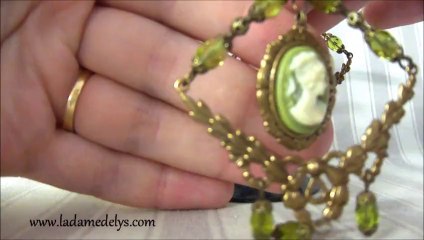 Boucles d'oreilles victoriennes et romantiques - La Dame de Lys