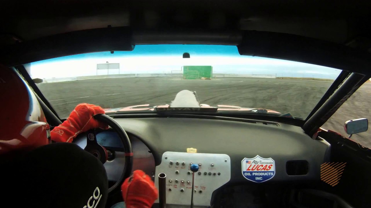 Joon Maeng Preps at Willow Springs for Formula DRIFT 2014