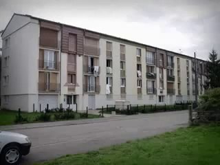 Saint-Loup (70) : visite de la cité "Le Chanois"