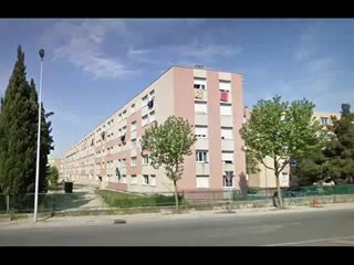 Salon-de-Provence (13) : visite de la cité "La Monaque"