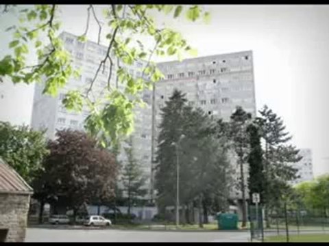 Sedan (08) : visite de la cité La ZUP du Lac