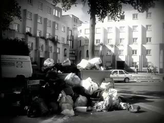 Sevran (93) : visite de la cité "La Roseraie"