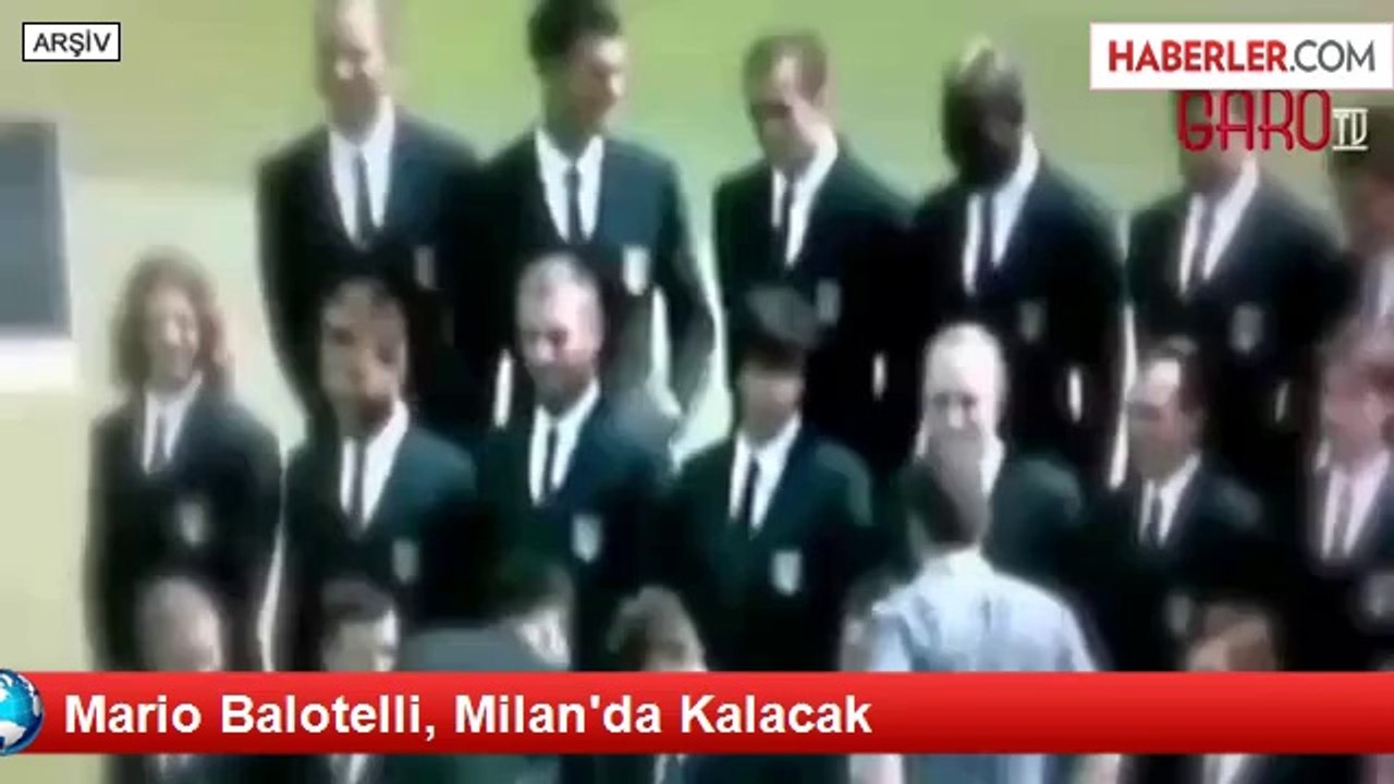Mario Balotelli, Milan'da Kalacak