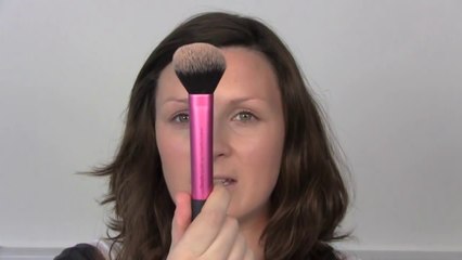 10 Minute Make-up - Keira Knightley Brown Smokey Eyes