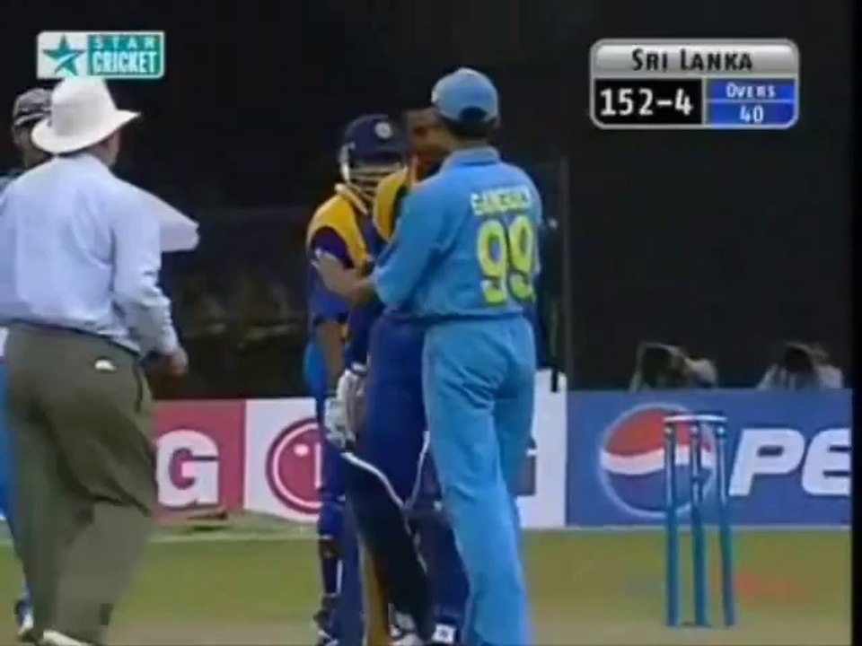 Cricket Fights - Sourav Ganguly v Russell Arnold - India v Sri Lanka final Match