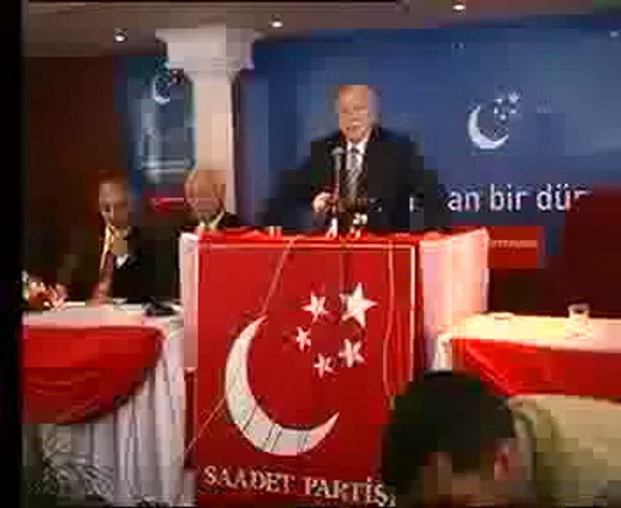 40 Prof Dr NECMETTİN ERBAKAN BASIN TOPLANTISI 21 MAYIS
