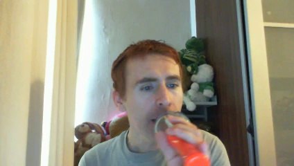 Wiwi égratigne "insectes" de Camille Bazbaz