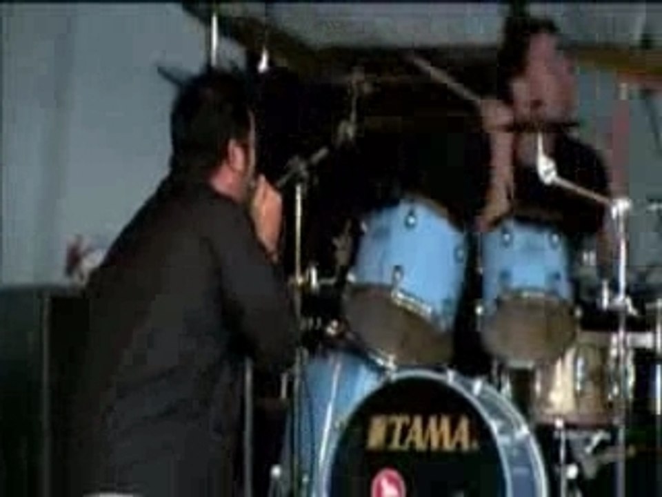 Deftones - Around The Fur Live In Hawaii