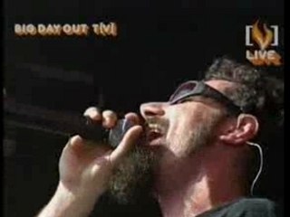 SOAD - Psycho (live)