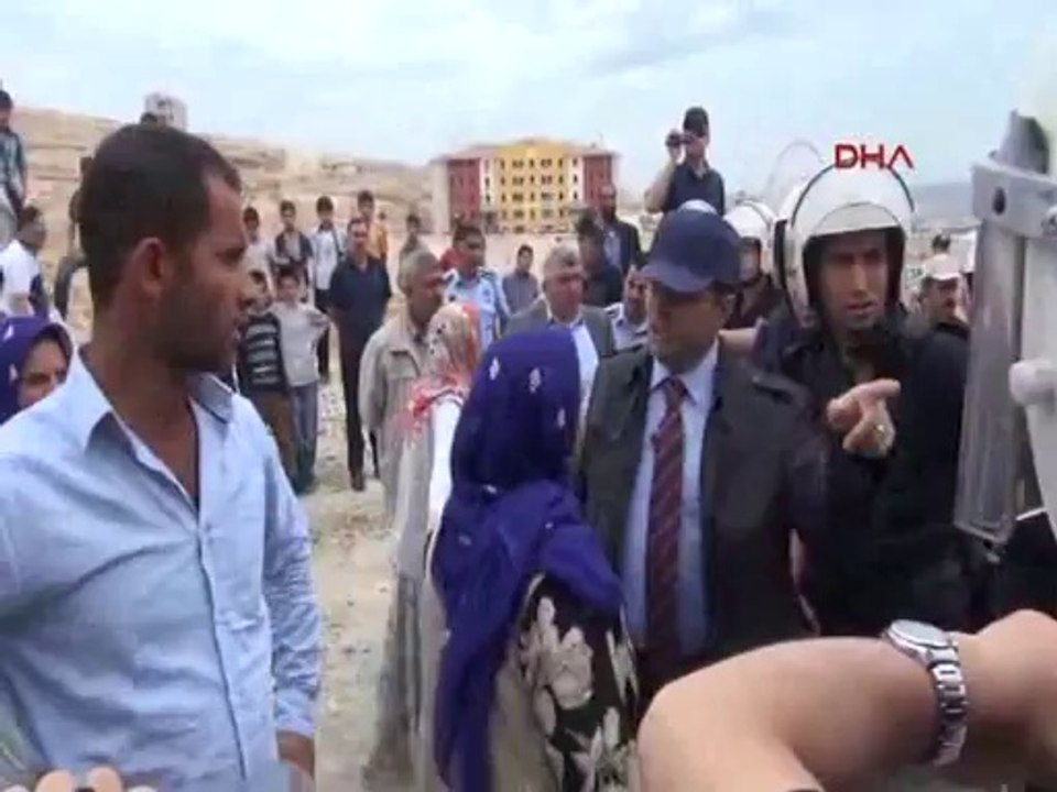KACAK YAPI YIKIMI