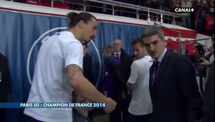Quand Zlatan Ibrahimovic remet à sa place un Journaliste qui bouscule son fils