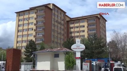 Mutfak Tüpünden Sızan Gaz Patlayınca Yaralandı