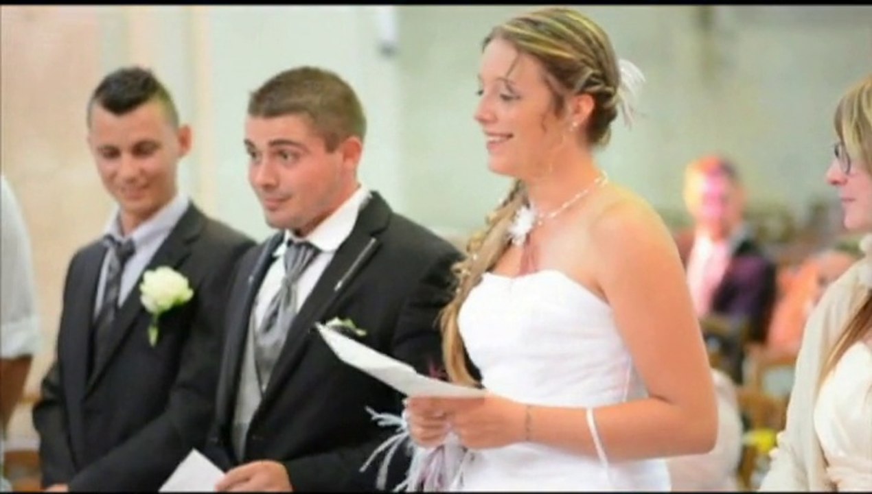 video d'une messe de mariage : CLARIE, chanteuse guitariste soliste