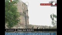 Gigantesque explosion contre l'hôtel Carlton d'Alep, en Syrie