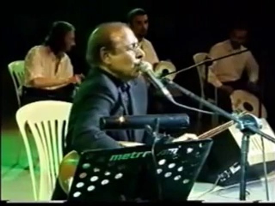 NEŞET ERTAŞ-Ahu Gözlerini Sevdiğim Ankara Konseri Demirli