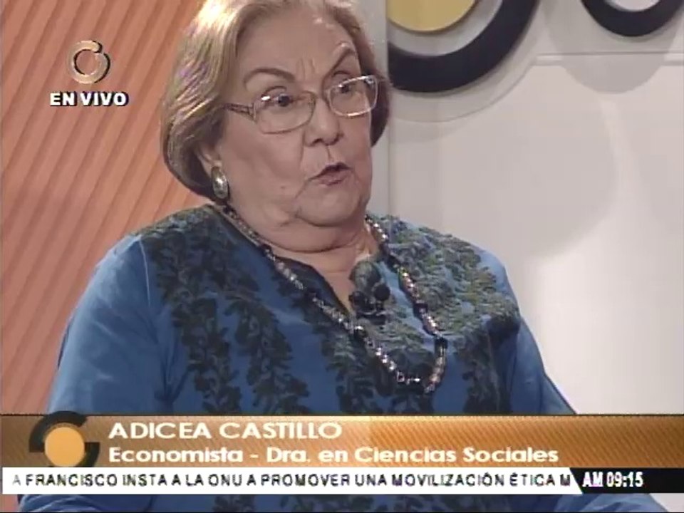 Mujeres ocupan 40 % de las jefaturas familiar