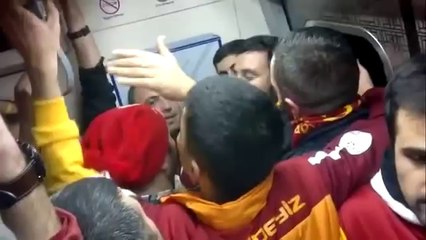 ultrAslan beste ( Herkesin var bir sevgilisi )