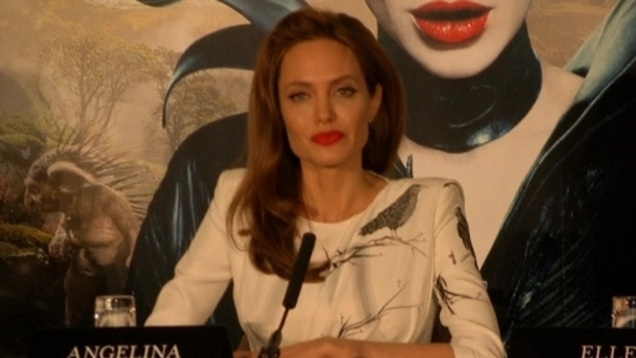 Angelina Jolie to focus on directing side of business