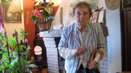 Marie-Jeanne Pointier chante en "Parler berckois"