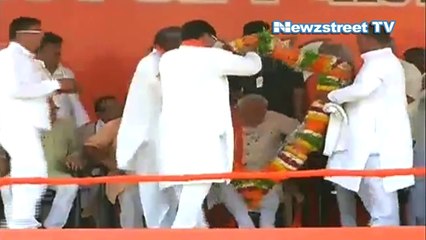 Election Commission blinks, appoints special poll observer for Varanasi