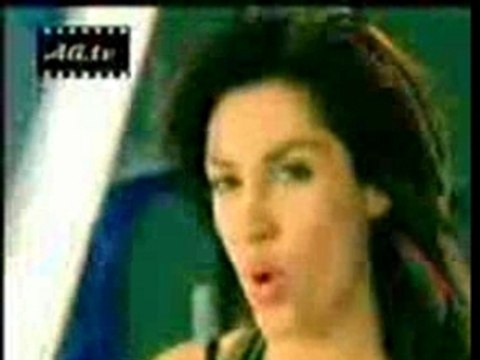 Tugba Ekinci - O Simdi Asker