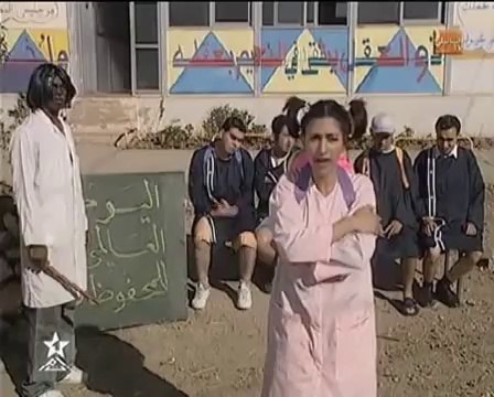 Hassan El Fad - Chanily TV - Episode 08 L'école