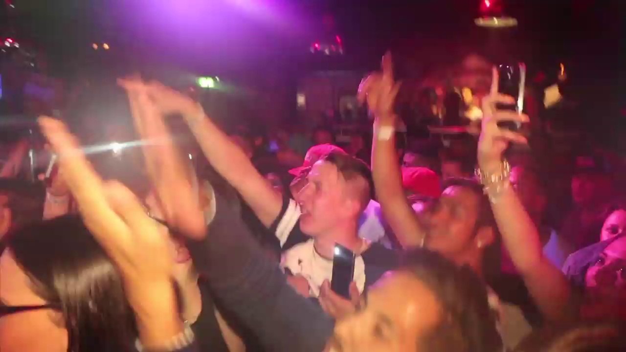 Velvet Club Basel -  August Alsina Live On Stage