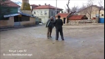 Çocukluğunu Yaşayamamış Dövüşen Dedeler