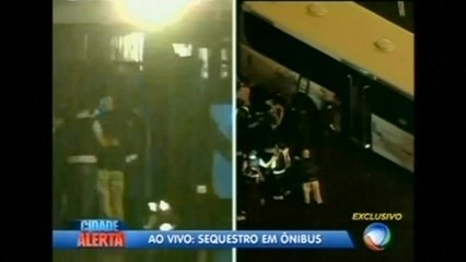 Two hostages freed from bus in Brazil