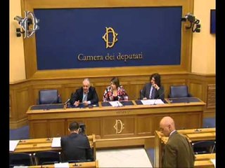 Download Video: Roma - Il caso de L'ora della Calabria - Conferenza stampa di Dalila Nesci (08.05.14)