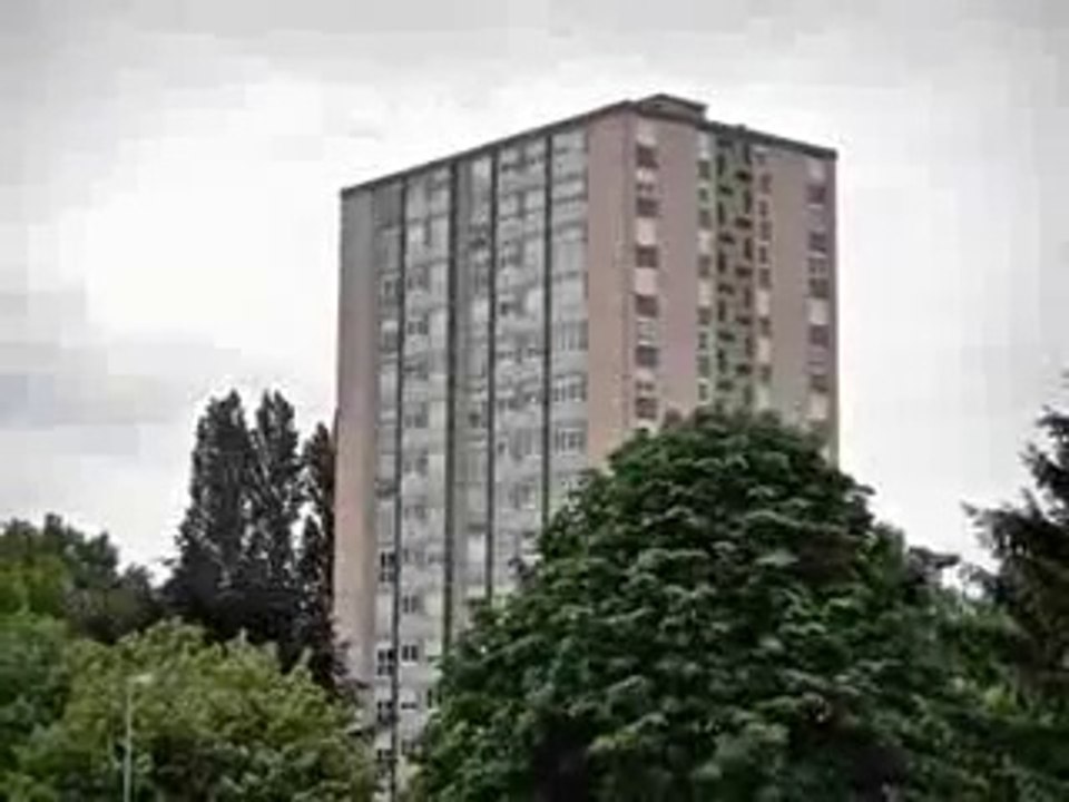 Vandœuvre-lès-Nancy (54) : visite de la cité "Les Nations"