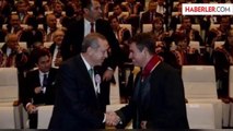 Erdoğan ve Feyzioğlu, Tören Öncesi Gülerek Poz Vermişti