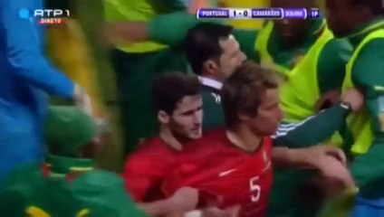 Alex Song & Fabio Coentrao in a fight