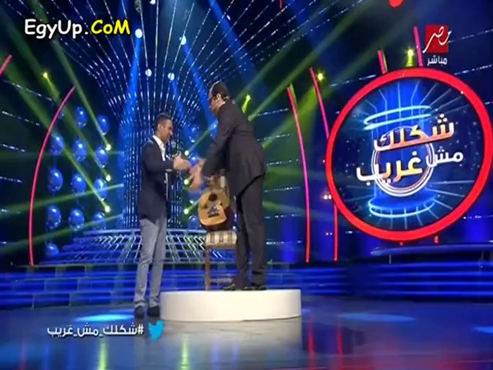 شاهد تامر عبد المنعم يقلد محمد عبد الوهاب ويبهر هيفاء وهبى وحكيم