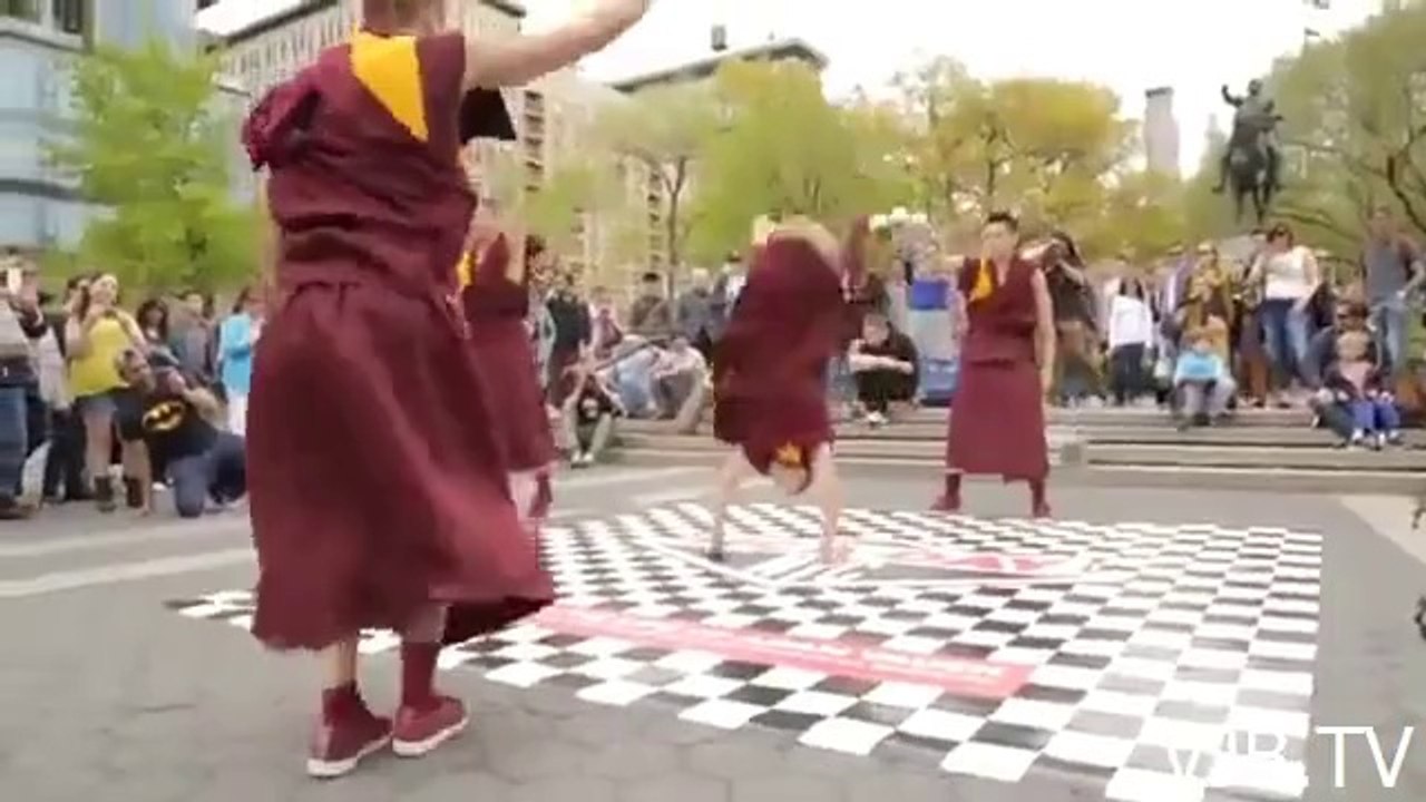 New York    MCA DAY Breakdancing Buddhist Monks
