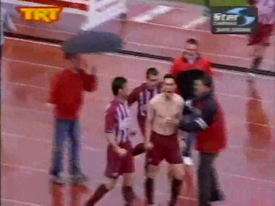 36η ΑΕΛ-Μαρκό 1-0 2003-04 Το γκολ ( Παλαιολόγος)