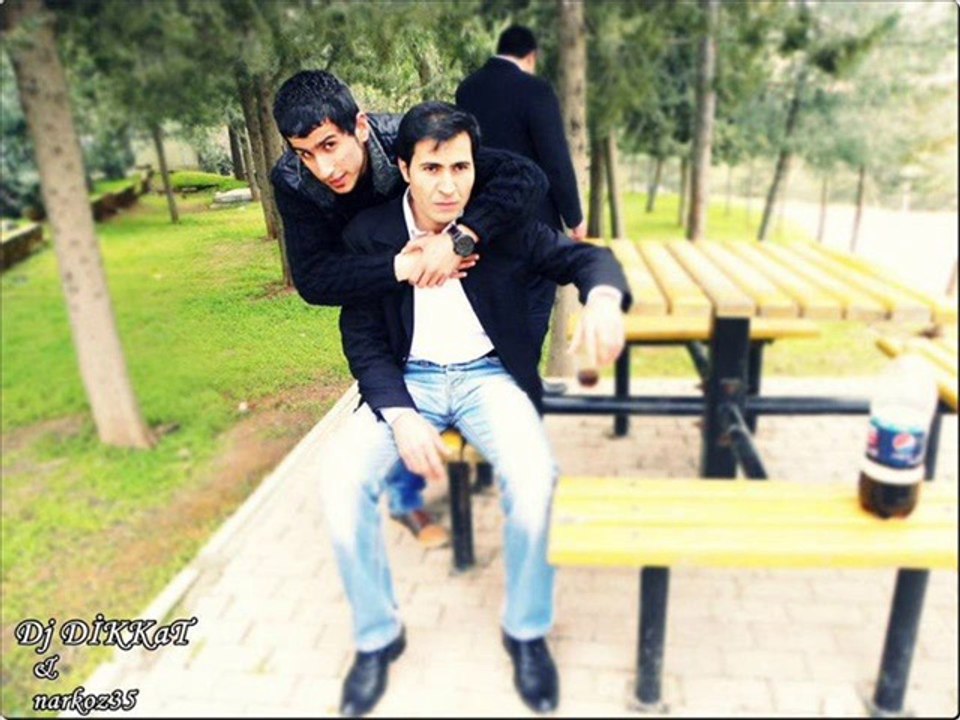 Dj DiKKaT & NARKOZ35 -[DİSSTO Ekmek Recor'd Maymun Mc ] süper Diss D )