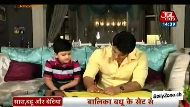 Saas Bahu Aur Betiyan [Aaj Tak] 11th May 2014 Video Watch Online - Part1