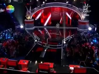 Hülya Avşar Öyle Bir Frikik Verdi ki...