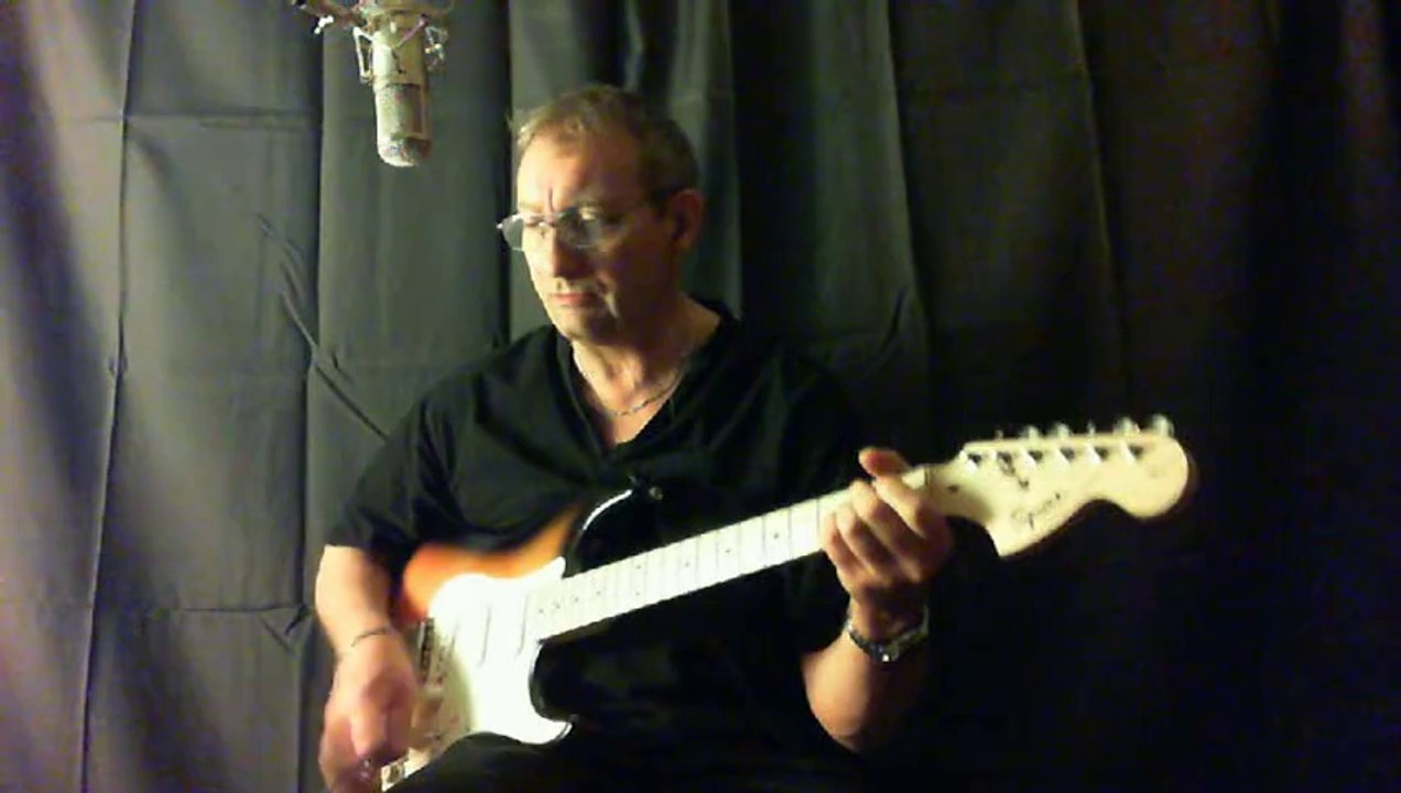 Mister Cannibal slow solo fender stratos by dadymilles