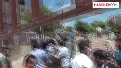 Kum Yığınının Altında Kalan Tıp Öğrencisi Öldü