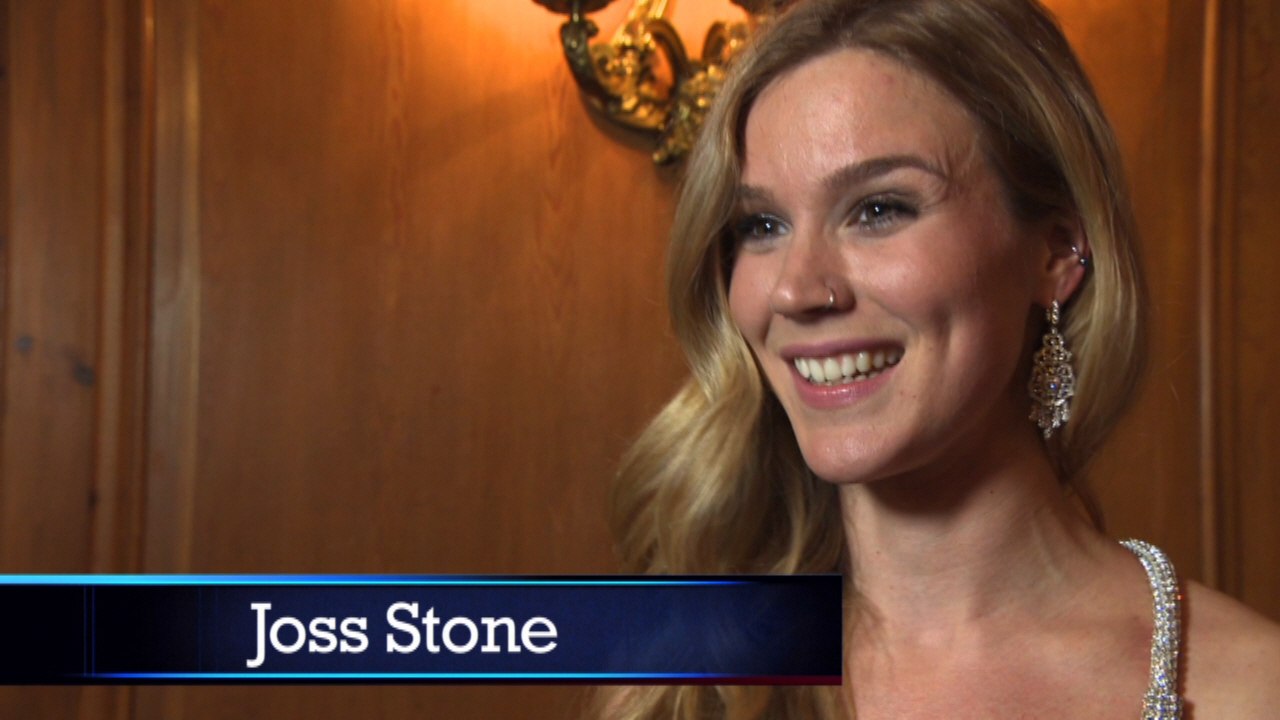 A Sexy Joss Stone Dishes On Prince Harry