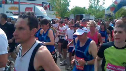 Charles et Alice 2014 : Les mousquetaires 12km. Départ lancé