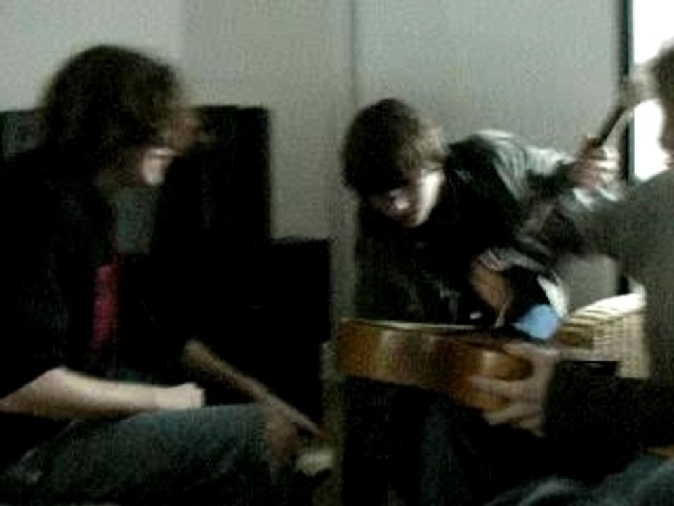 pauvre Guitare ^^'