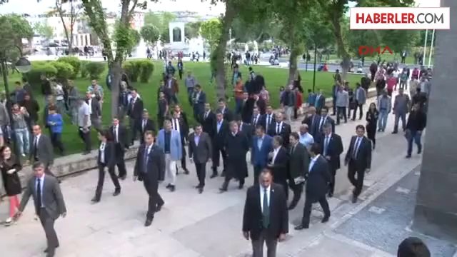 Cumhurbaşkanı Gül Selçuklu Müzesini Gezdi