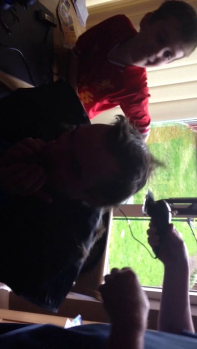 Idiot shaves head after Liverpool bet!!!