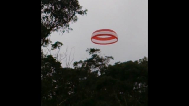 Plane Crash and landing with Parachute System
