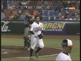 Home Run de Jesus Espinoza de Tigres de Quintana Roo 26-04-2014